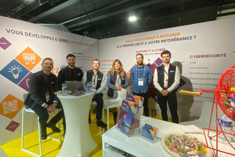 Equipe Alez PC - Stand Cyber Show Paris
